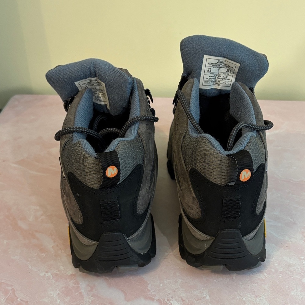 Merrell Gray Athletic Hiking Shoes - Picture 4 of 6